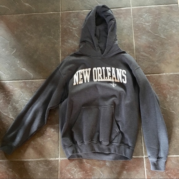 Gildan Tops - New Orleans Title Vacation Hoodie